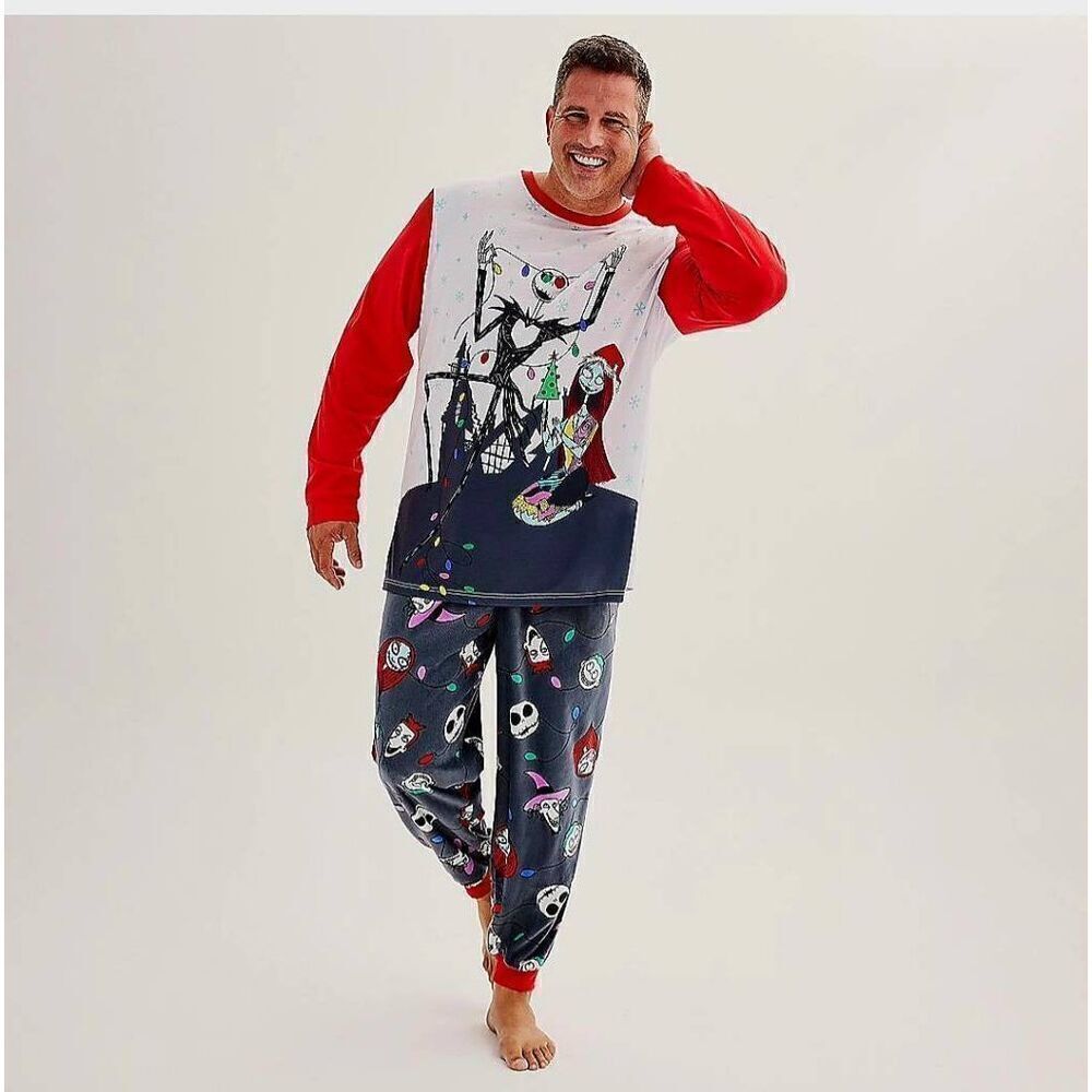 NEW WITH TAGS MENS JAMMIES FOR FAMILIES PJ SET